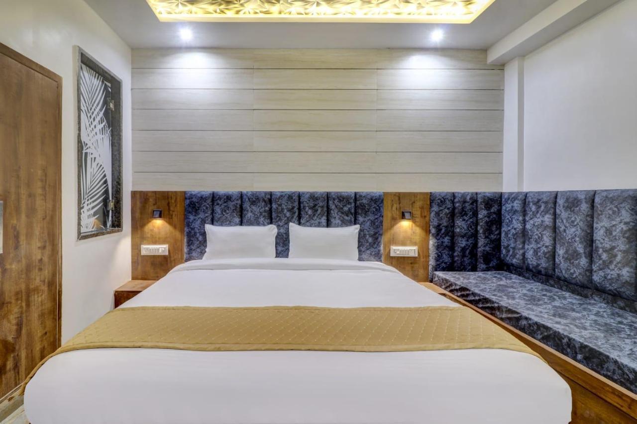 OYO 3209 Hotel Anand Villa Agra  Buitenkant foto