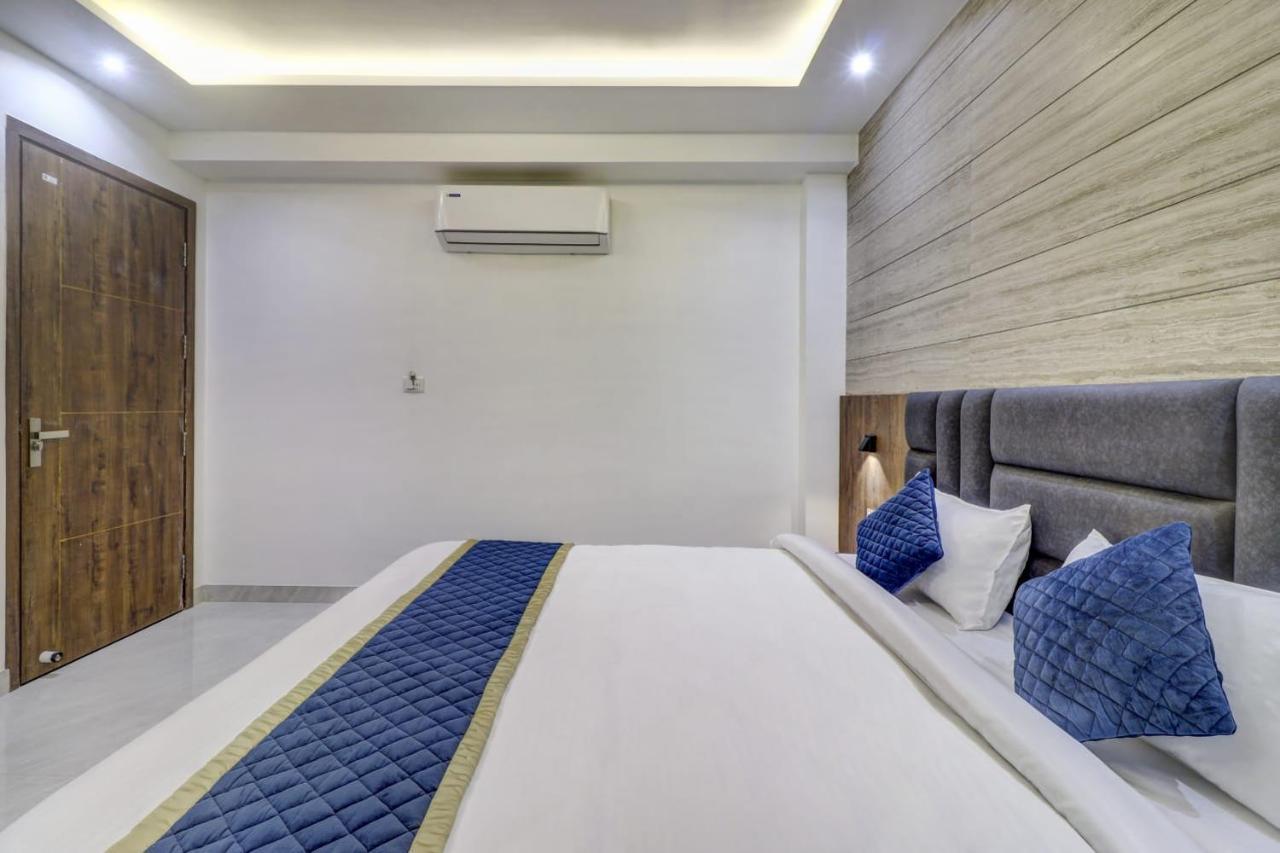 OYO 3209 Hotel Anand Villa Agra  Buitenkant foto