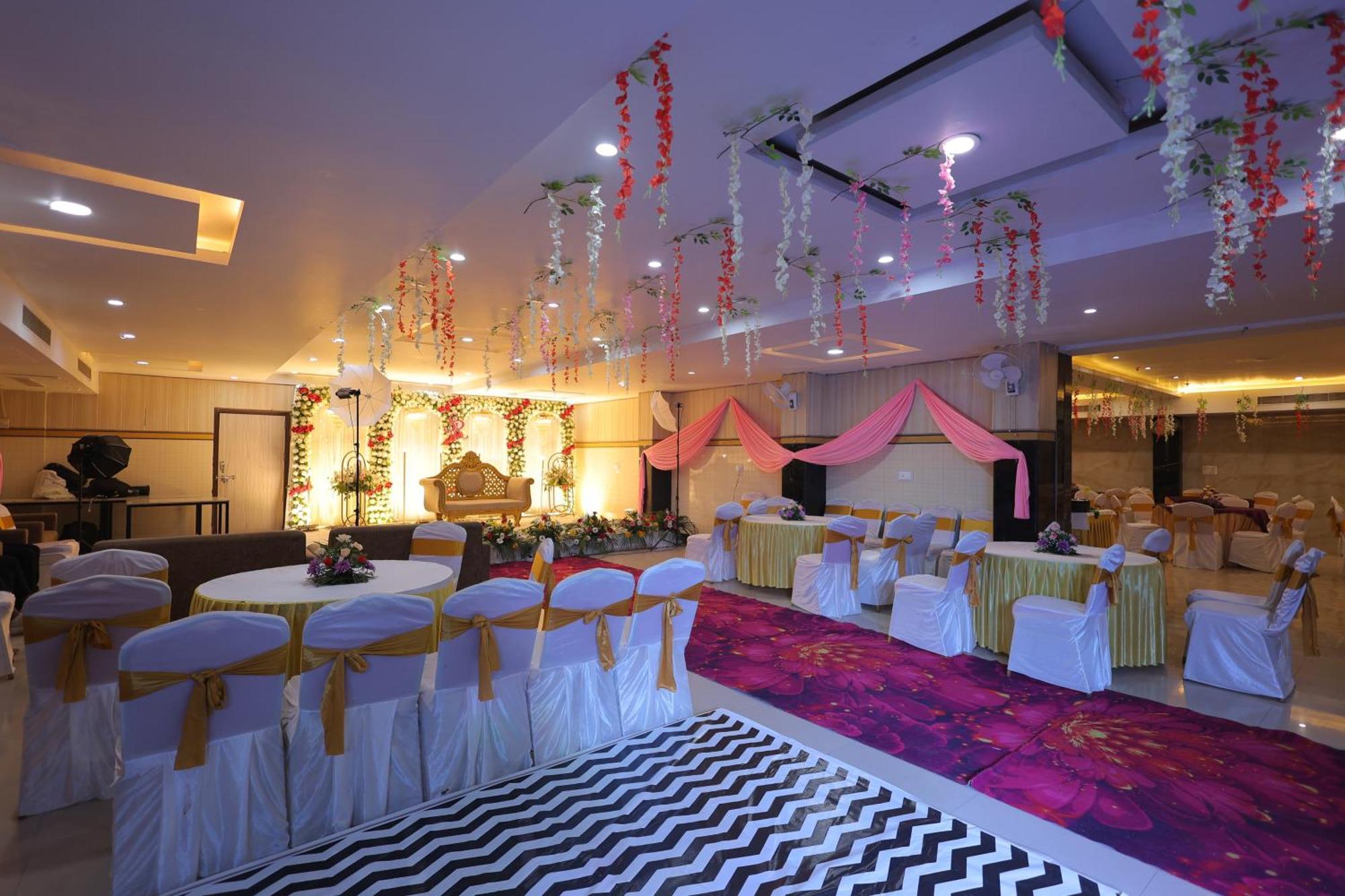 OYO 3209 Hotel Anand Villa Agra  Buitenkant foto