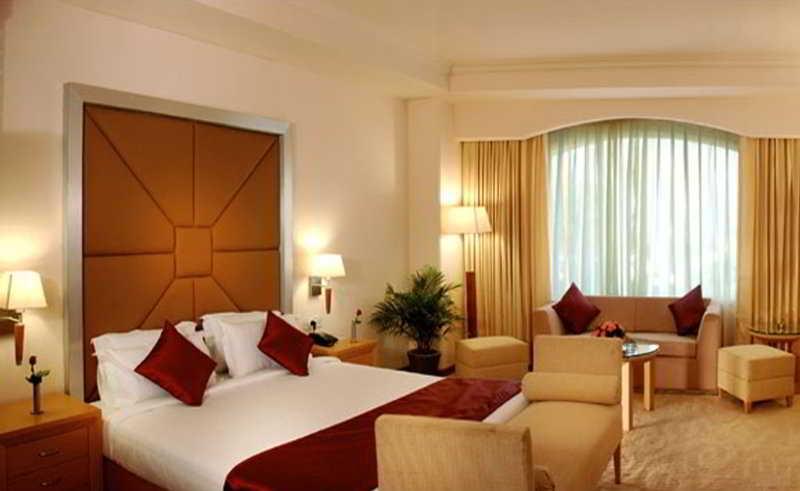 OYO 3209 Hotel Anand Villa Agra  Buitenkant foto